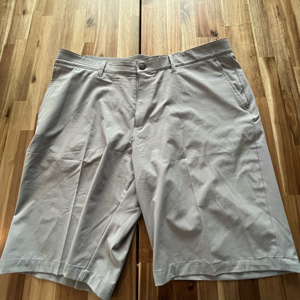 Adidas Gray Mens Golf Shirts Size 38